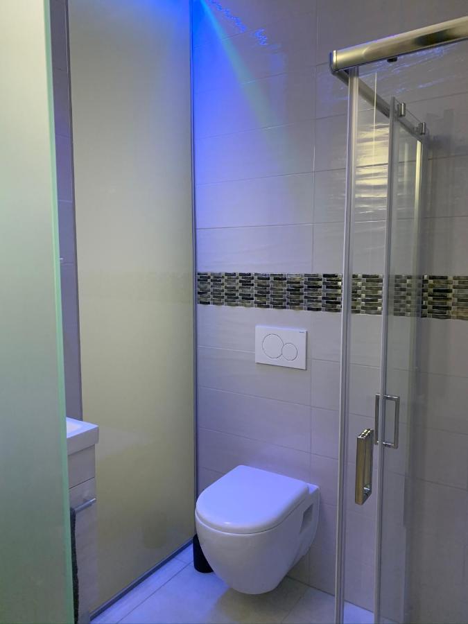 Executive Double Room With En-Suite In Guest House City Centre R4 Luxembourg Exterior photo