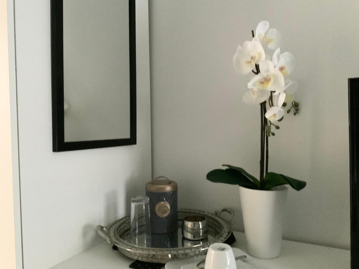 Executive Double Room With En-Suite In Guest House City Centre R4 Luxembourg Exterior photo